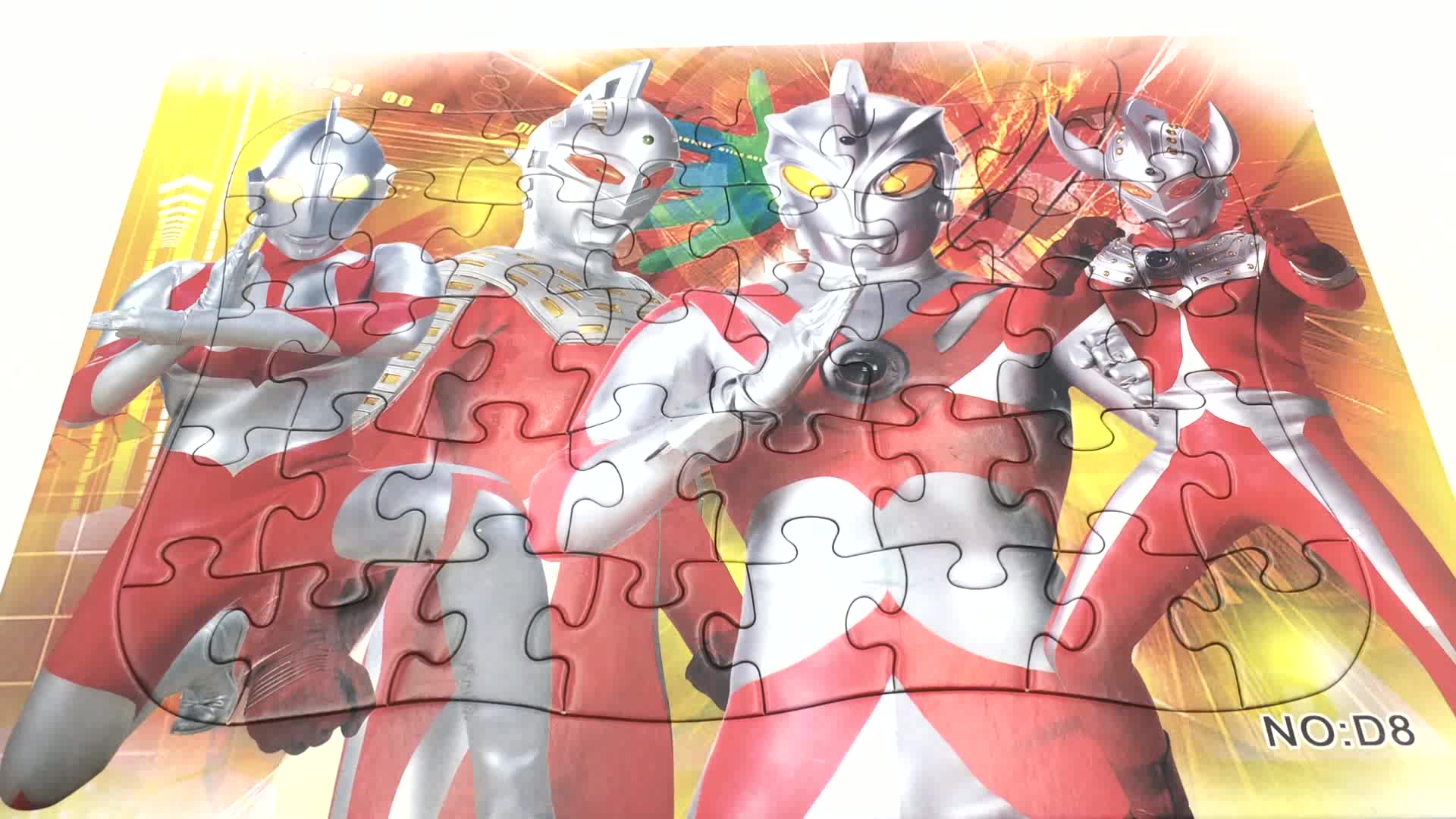 哆啦a梦分享泰罗奥特曼拼图玩具