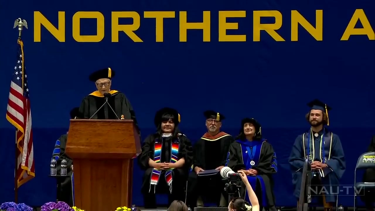 比尔·盖茨 2023北亚利桑那大学毕业演讲 bill gates